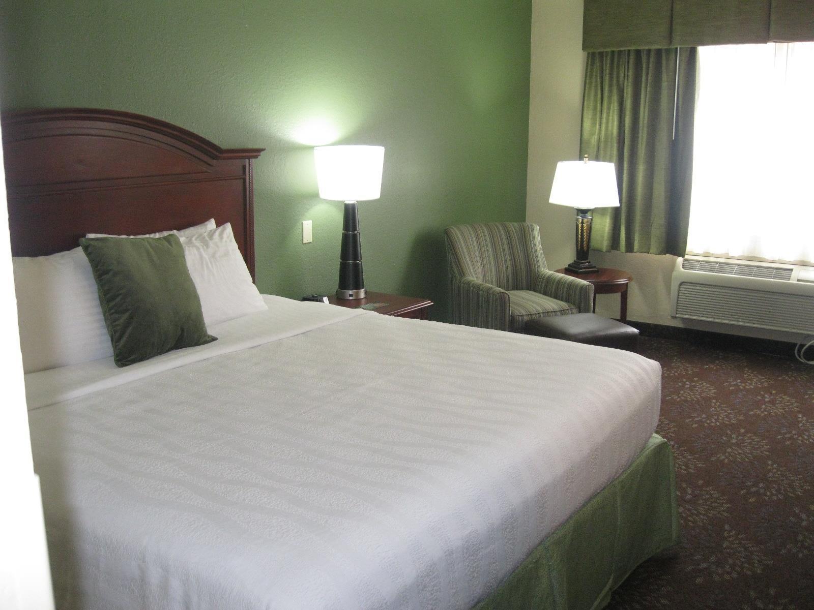 Best Western Plus New Ulm Bagian luar foto