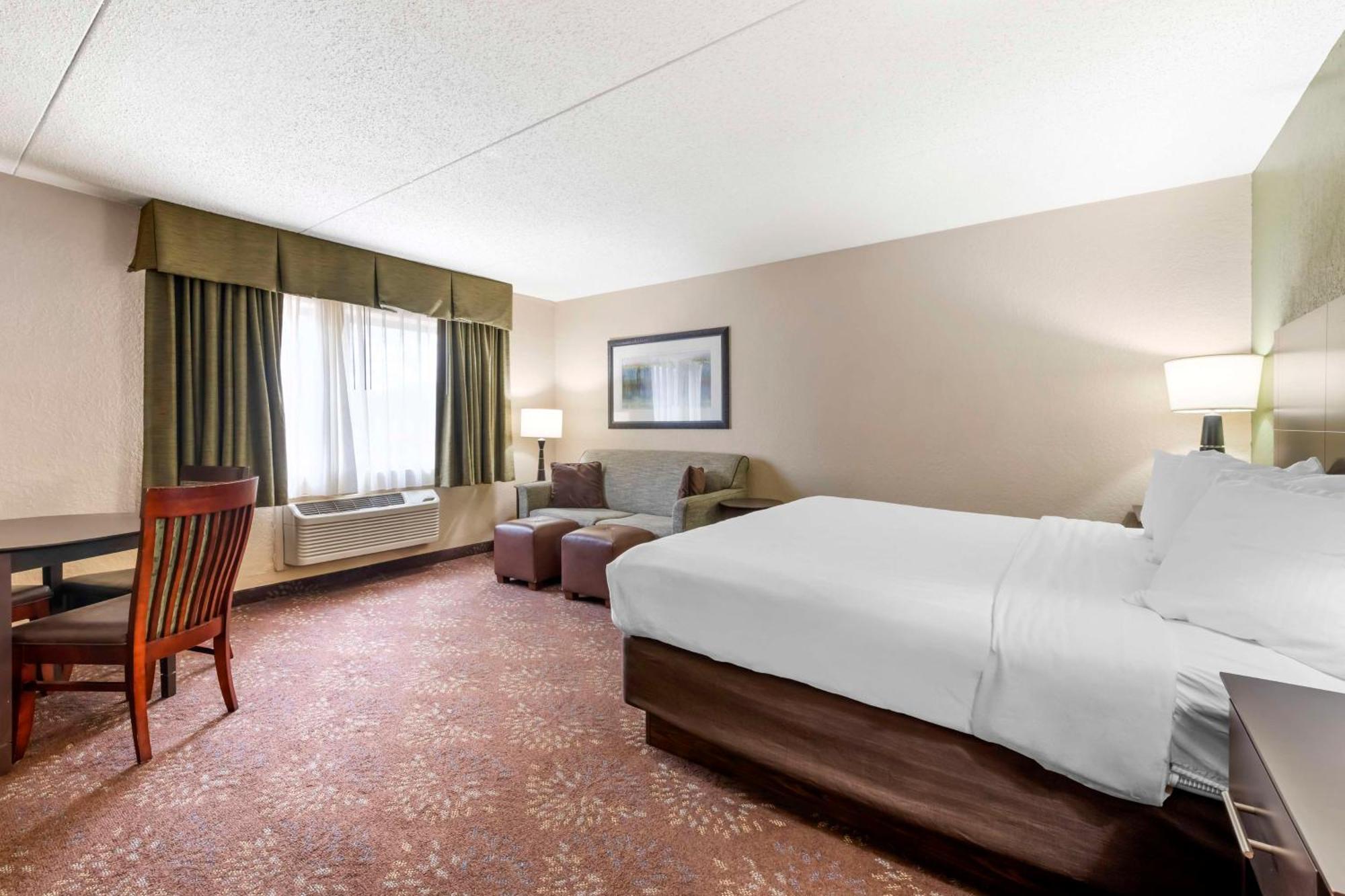 Best Western Plus New Ulm Bagian luar foto