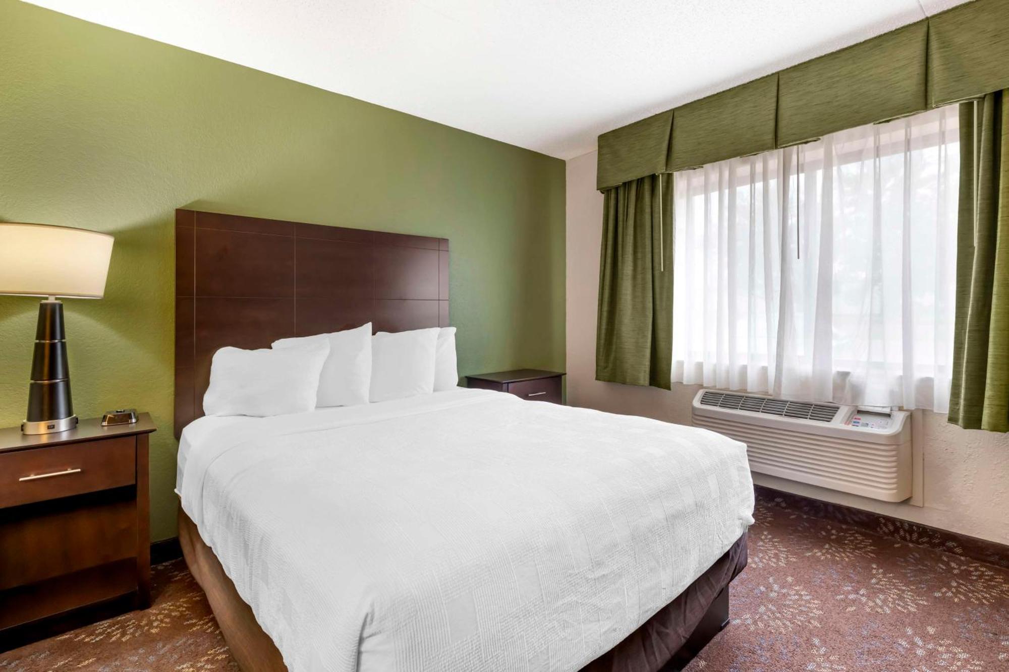Best Western Plus New Ulm Bagian luar foto